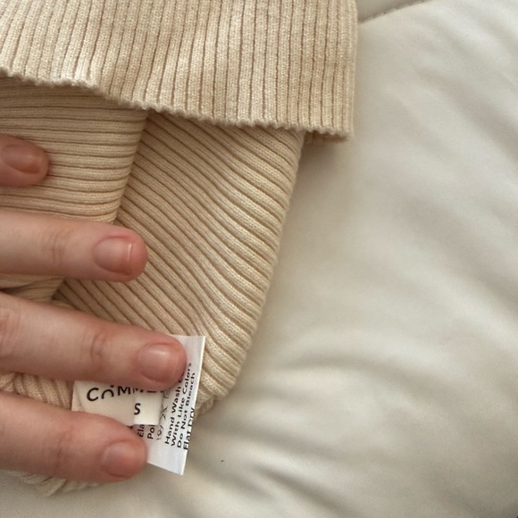 Commense Beige Ribbed Tank Top - Picture 11 of 11